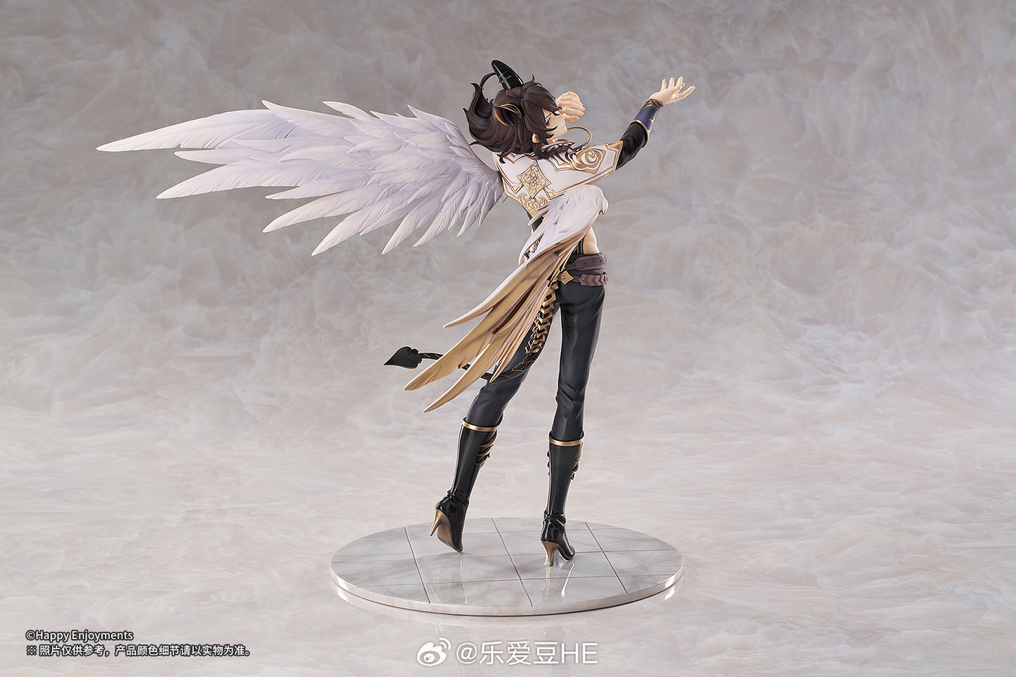 【在庫品】【10周年お祝いセール第二弾】【偶像梦幻祭】朔間零　謐影之神.ver フィギュア 特典流砂コースター付き(箱に封入)